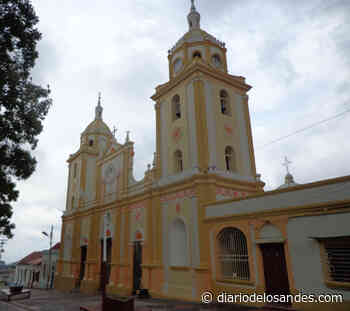 En el Día de los Santos Inocentes: Los niños son bendecidos en el templo San Juan Bautista - Diario de Los Andes