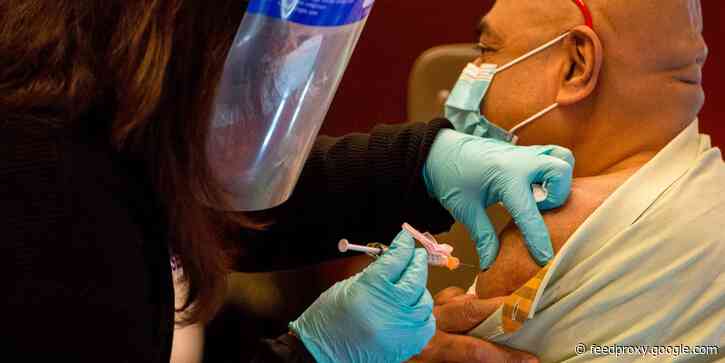Insider poll: The typical American expects to be eligible for a COVID-19 vaccine within the next 3 months. That's not likely.
