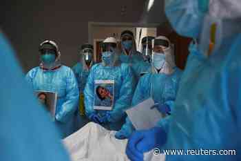 Inside a Houston COVID-19 ward - Reuters