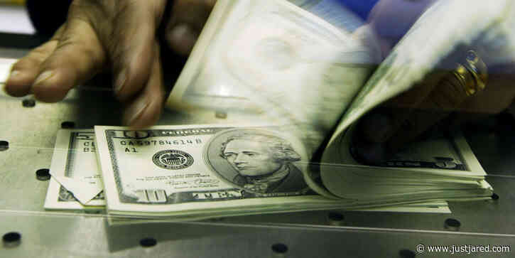 U.S. Treasury Secretary Says Coronavirus Stimulus Payments May Arrive as Soon as Tonight