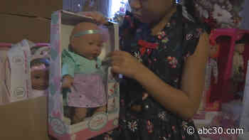 Delaware girl creates Dolls for Daughters Toy Drive to put smiles on young girls' faces
