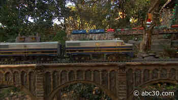 Holiday trains at Morris Arboretum keep traditions alive