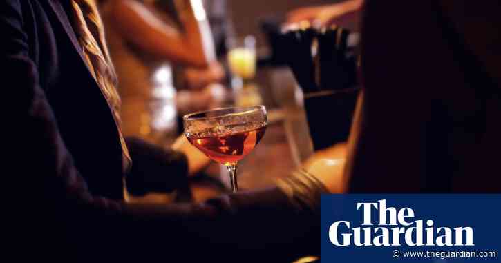 Apple removes Vybe Together app used to arrange parties during Covid