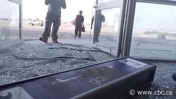 Yemeni officials say blast at Aden airport kills 25, wounds 110