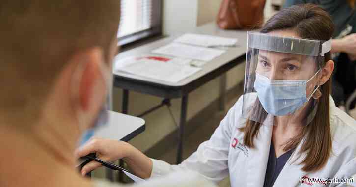Aaron E. Carroll: Don’t worry too much about allergic reactions to vaccine
