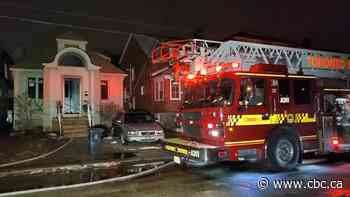 1 dead after house fire in Oakwood-Vaughan