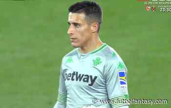 Tello se retira con molestias del partido en el Ciutat de València - FutbolFantasy