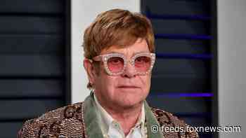 Elton John, 30 years sober, calls AA's Zoom meetings during pandemic a 'lifesaver'
