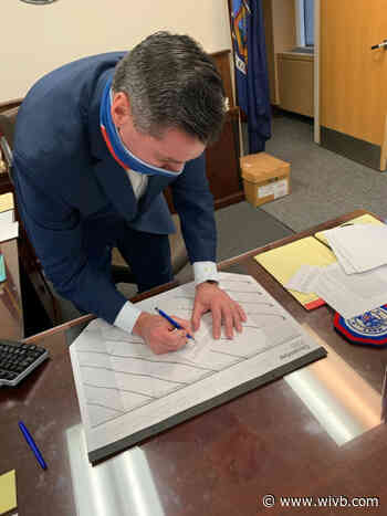 Erie County DA John Flynn sworn in for second term