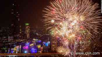 The world finally says goodbye to 2020