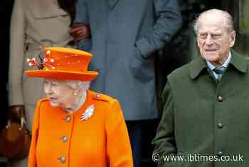 Queen Elizabeth II shares heartfelt pictures from 2020 on New Year; says 'we'll meet again'