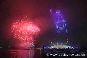 London light show pays tribute to figures of 2020 - Dudley News