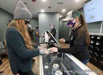 Neosho's first medical marijuana dispensary draws big turnout on opening day - Joplin Globe