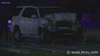 Woman dead, family of five injured in three-vehicle crash in Spring area - KHOU.com