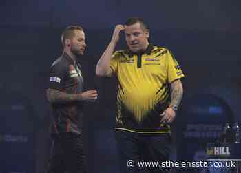 Dave Chisnall reaches last 16 of World Darts Championship - St Helens Star