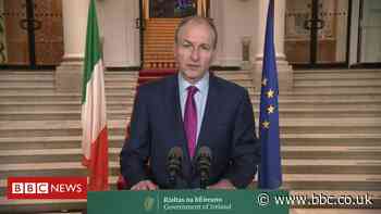 Covid-19: Republic of Ireland moves to Level Five restrictions