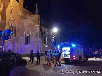 Brand in kerk blijkt rook door verwarming te zijn - Het Nieuwsblad