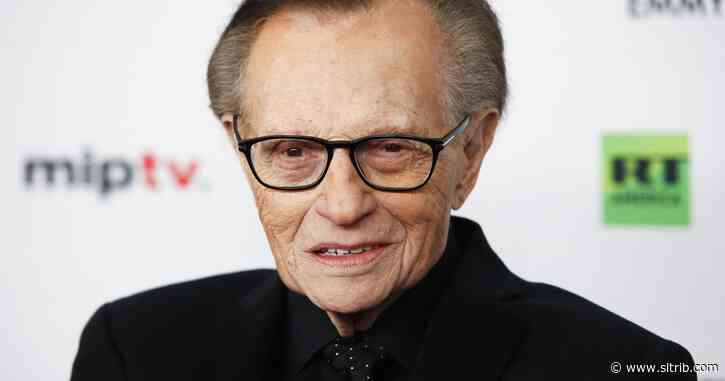 Talk show host Larry King reportedly in hospital with COVID-19