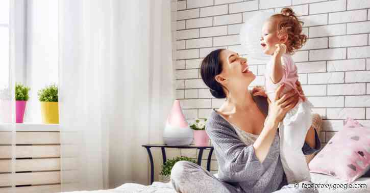 HomeKit Weekly: VOCOlinc’s Flowerbud diffuser packs HomeKit control and a smart light design