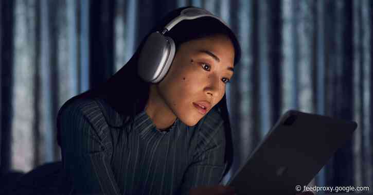 Some AirPods Max owners report condensation issue inside ear cups