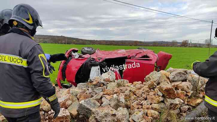 Auto si ribalta e finisce fuori strada: muore giovane dottoressa dell'ospedale di Putignano - BariToday