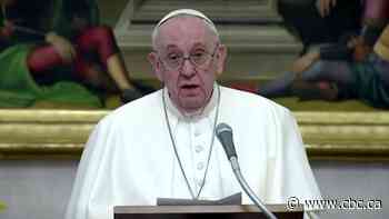Pope 'saddened' that people are vacationing to flee COVID-19 lockdowns