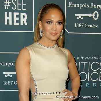 Jennifer Lopez sees in 2021 with emotional Times Square performance