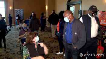 Coronavirus: Houston Health Department opens first public COVID-19 vaccine clinic in city on Saturday, Jan. 2 - KTRK-TV