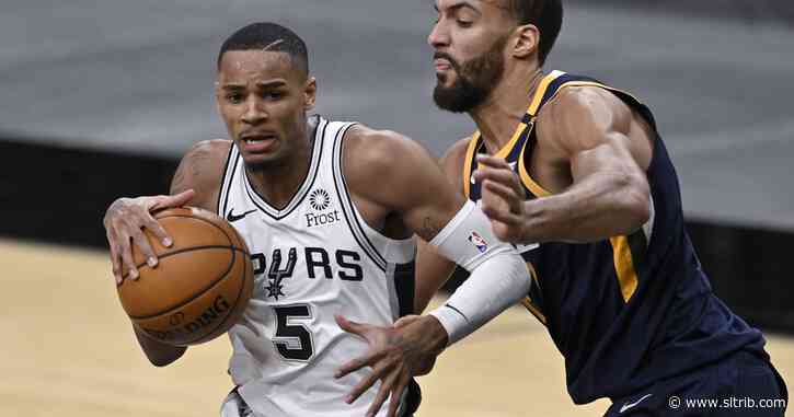 The Triple Team: Rudy Gobert in DPOY form on one end, Jazz nail threes on other for easy win vs. San Antonio