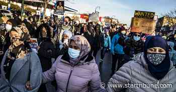 Hundreds march in protest of Minneapolis police killing