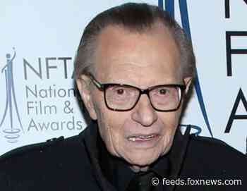 Larry King, former CNN host, hospitalized with coronavirus: report