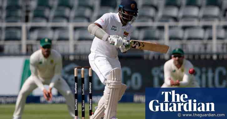 Karunaratne leads Sri Lanka fightback against South Africa in second Test