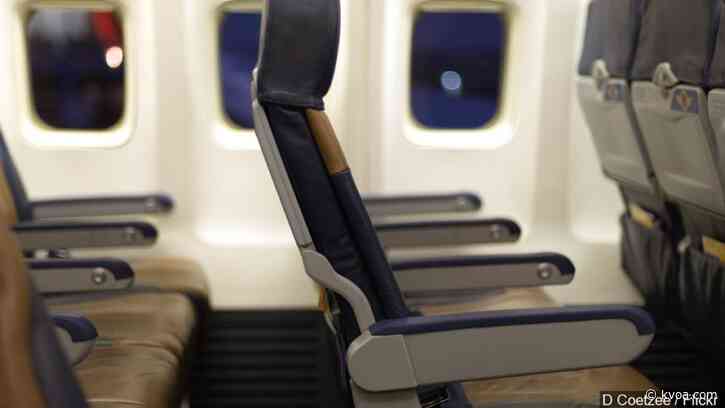 TSA: Air travel dropped 61 percent in 2020