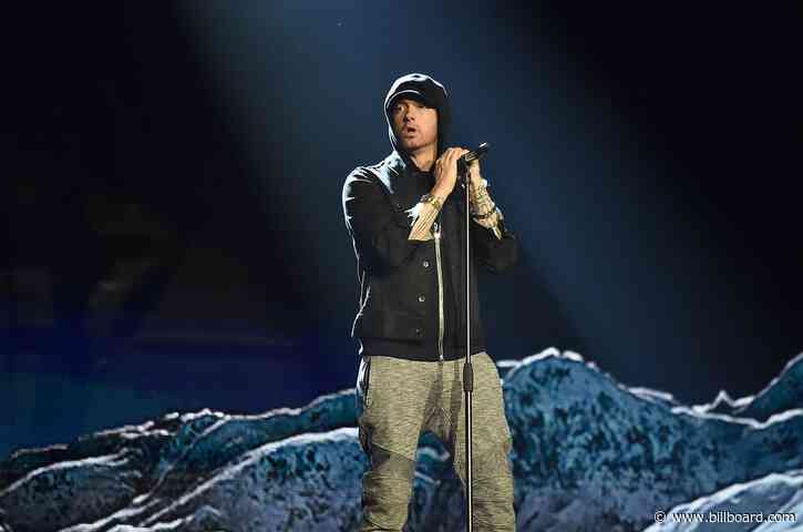 Eminem Has ‘Zero Recollection’ of Recording His Rihanna Diss, Calls Verse ‘Stupid’