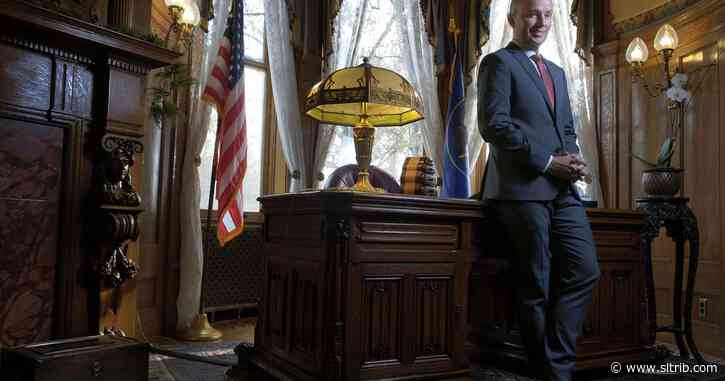 Lt. Gov. Spencer Cox is sworn in as Utah’s 18th governor