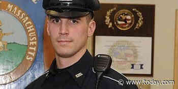 Following shoplifting call, police officer pays for groceries of family in need
