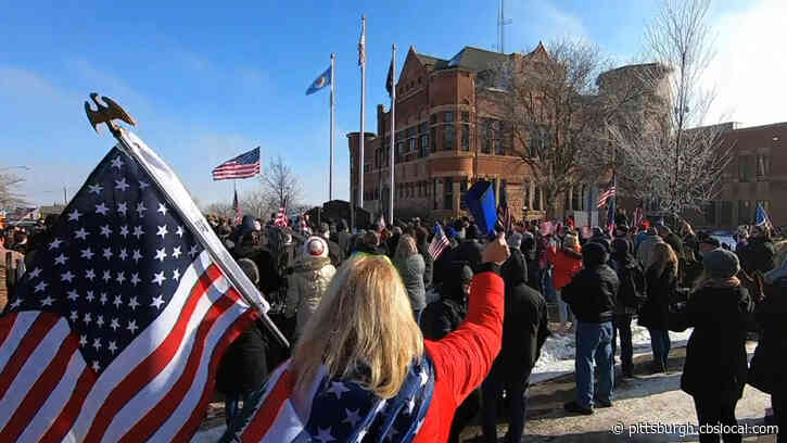 ‘It’s Time For Us Patriots To Rise Up’: Bar Owner Leads Rally To Protest Possible 5-Year Liquor License Loss Over Indoor Service