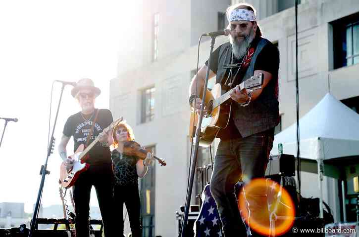 Steve Earle Releases ‘J.T.’ Album in Honor of Late Son Justin Townes Earle