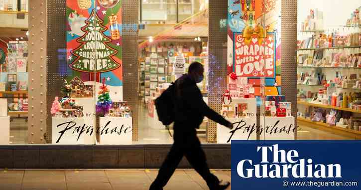 UK lockdowns push Paperchase to verge of administration
