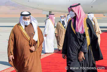 Saudi Arabia lifts blockade of Qatar in breakthrough agreement easing Gulf crisis