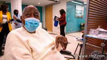 Hank Aaron Gets COVID Vaccine, Hopes to Inspire Black Americans to Follow Suit