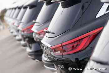 Late Sales Rebound Helps US Automakers Avoid 2020 Disaster