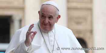 El papa Francisco: "El atleta es un poco como el santo: conoce la fatiga pero no le pesa” - runnersworld.com