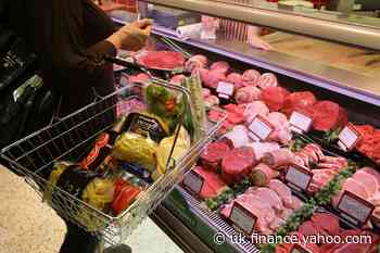 Discount Christmas as struggling shops slashed prices - Yahoo Finance UK