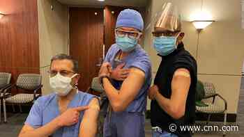 Houston hospital system is offering its employees a $500 bonus if they get Covid-19 vaccine - CNN