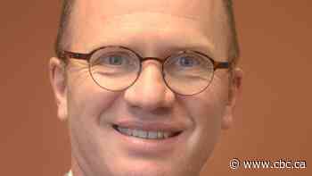 Ontario hospital CEO who vacationed in Dominican Republic resigns from health panels