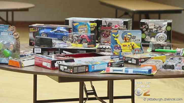 CONSOL Energy Miners Raise More Than $16,000 For Toys For Tots
