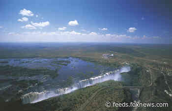 Haunting photo shows man moments before plunging 350 feet to his death in Zimbabwe