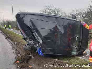 Man taken to hospital with head injuries after Westhoughton crash