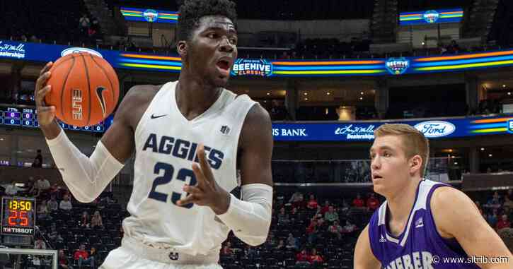 Neemias Queta scores 18 to lead Utah State over New Mexico 77-45